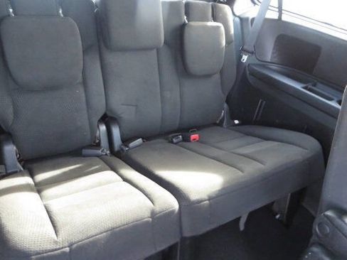 Used 2015 Dodge Grand Caravan SXT w/ Blacktop Package image 37