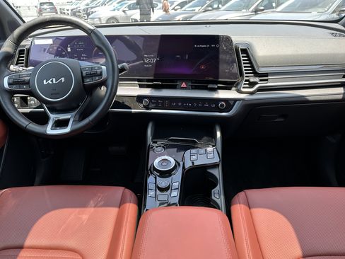 Certified 2025 Kia Sportage SX Prestige AWD/4WD image 20