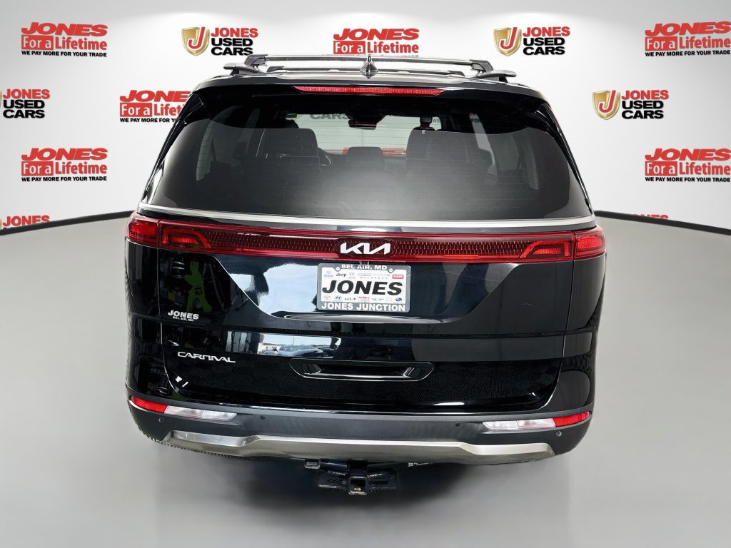 Used 2024 Kia Carnival SX FWD image 17
