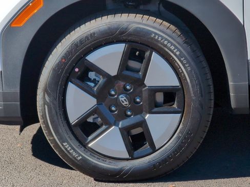 New 2026 Hyundai Santa Fe SE image 26