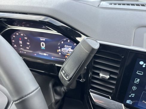 New 2026 Chevrolet Silverado 3500 LT w/ Convenience Package image 19