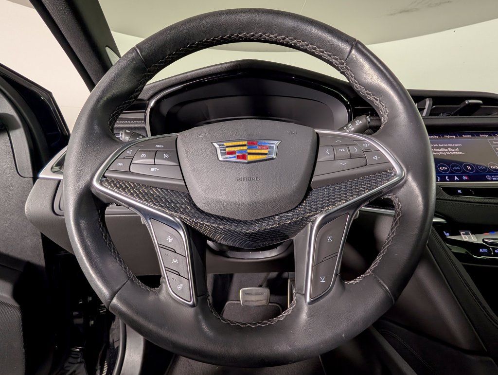 Used 2024 Cadillac XT5 Sportv AWD/4WD image 33