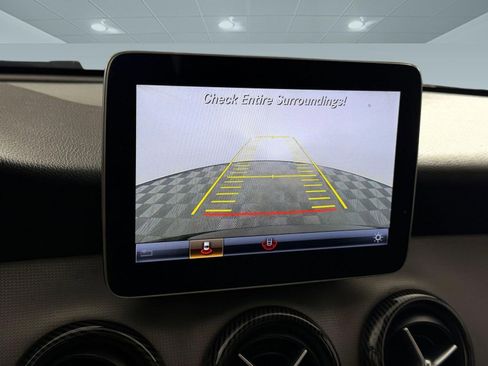 Used 2019 Mercedes-Benz CLA 250 image 26