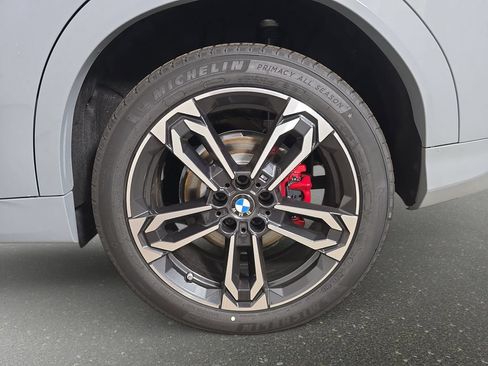New 2026 BMW X2 xDrive28i w/ Technology Package AWD/4WD image 33