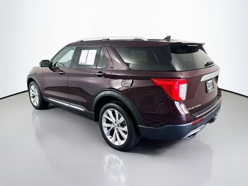 Used 2023 Ford Explorer Platinum w/ Technology Package AWD/4WD image 5