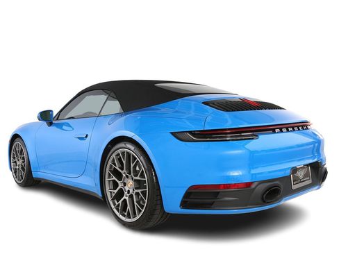 Used 2023 Porsche 911 Carrera RWD image 3