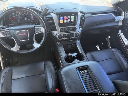 Used 2017 GMC Yukon XL SLT w/ Open Road Package image 24