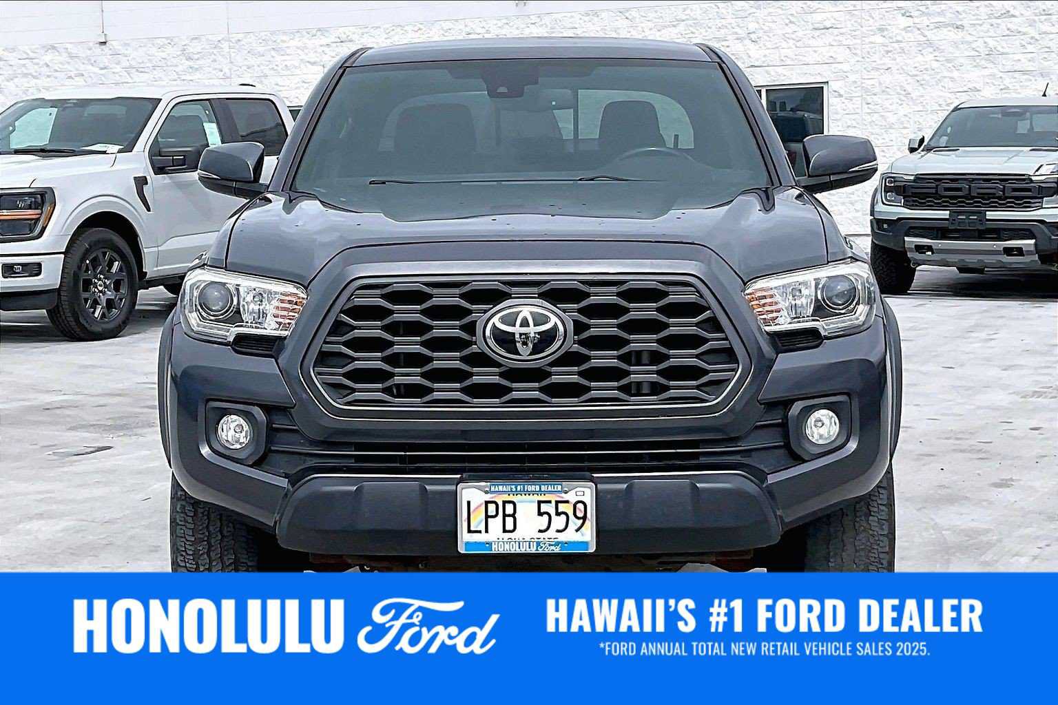 Used 2020 Toyota Tacoma TRD Off-Road w/ Technology Package RWD image 6
