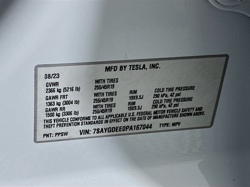 Used 2023 Tesla Model Y Long Range AWD/4WD image 12