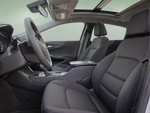 Used 2024 Chevrolet Malibu LT image 14