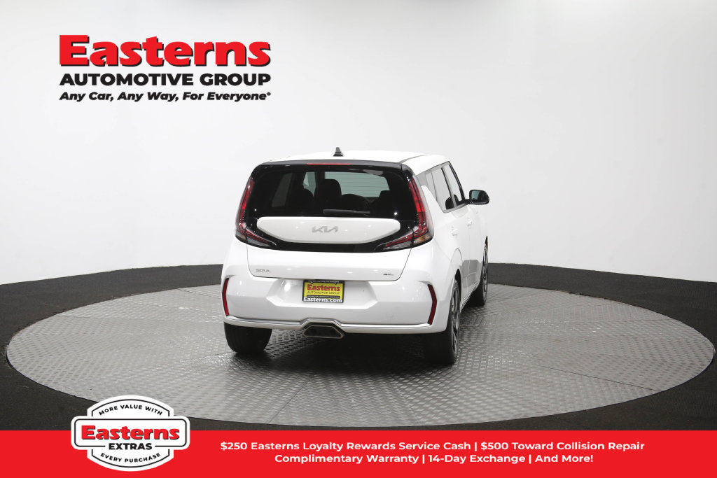 Used 2023 Kia Soul GT-Line FWD image 39
