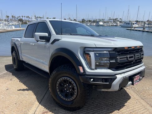 Used 2024 Ford F150 Raptor AWD/4WD image 3