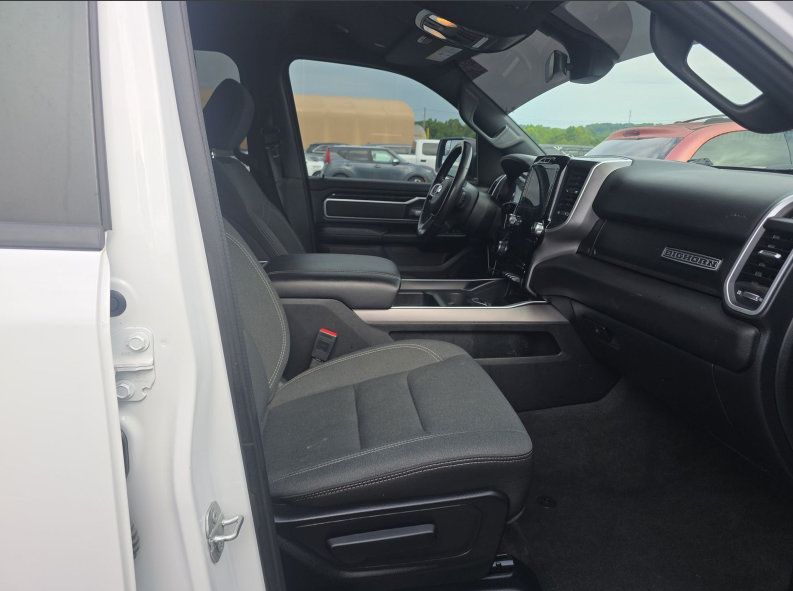 Used 2023 RAM 1500 Big Horn AWD/4WD image 12