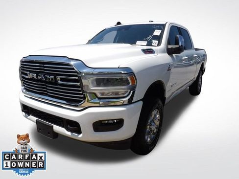 Used 2024 RAM 2500 Laramie w/ Safety Group AWD/4WD image 9