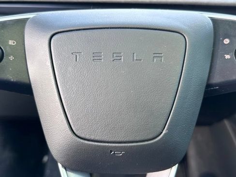 Used 2025 Tesla Model 3 Long Range AWD/4WD image 16