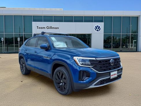 New 2026 Volkswagen Atlas Cross Sport SE FWD image 1
