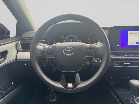 Certified 2025 Toyota Camry LE w/ Convenience Package FWD image 11