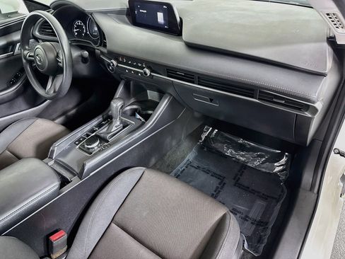 Used 2022 MAZDA MAZDA3 s FWD image 30