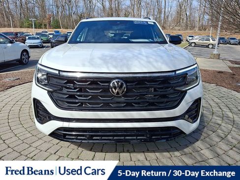 Certified 2025 Volkswagen Atlas Cross Sport SEL R-Line image 2