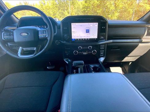 Used 2024 Ford F150 XLT w/ Equipment Group 302A MID image 15