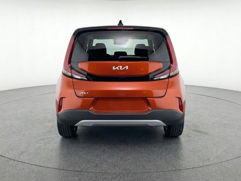 Used 2025 Kia Soul LX w/ LX Technology Package image 7