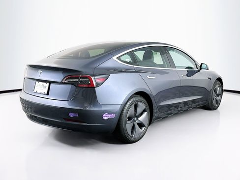 Used 2019 Tesla Model 3 Standard Range RWD image 9