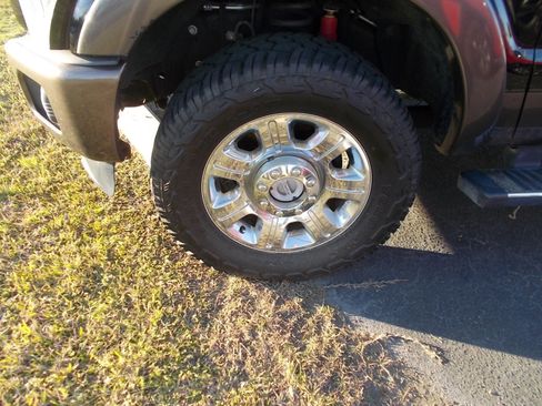 Used 2016 Ford F250 King Ranch w/ King Ranch w/Chrome Package image 33