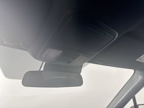 Used 2022 Honda Pilot Sport image 10