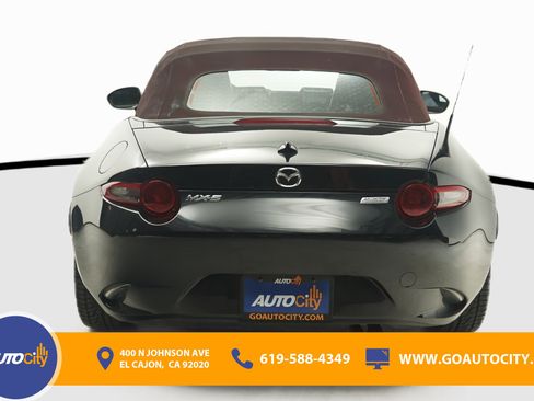 Used 2018 MAZDA MX-5 Miata Grand Touring RWD image 12