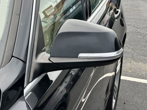 Used 2017 BMW 330e image 19