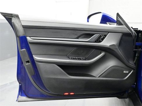 Certified 2020 Porsche Taycan 4S image 7