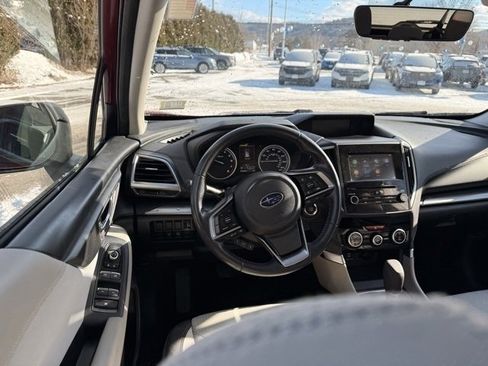 Used 2019 Subaru Forester Premium image 18