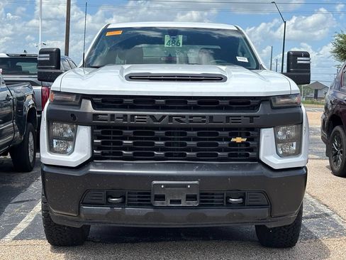 Used 2022 Chevrolet Silverado 2500 W/T w/ WT Convenience Package RWD image 2