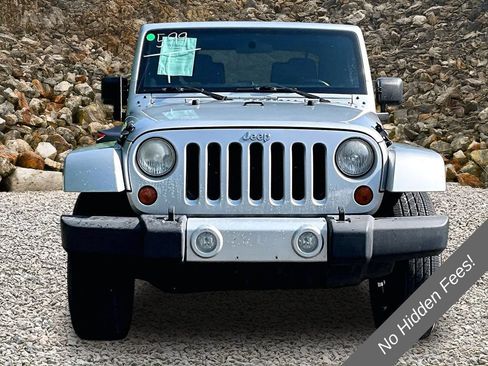 Used 2012 Jeep Wrangler Sahara w/ Dual Top Group AWD/4WD image 3