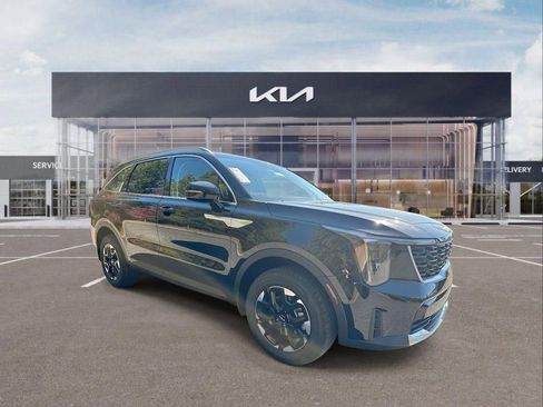 New 2026 Kia Sorento S AWD/4WD image 2
