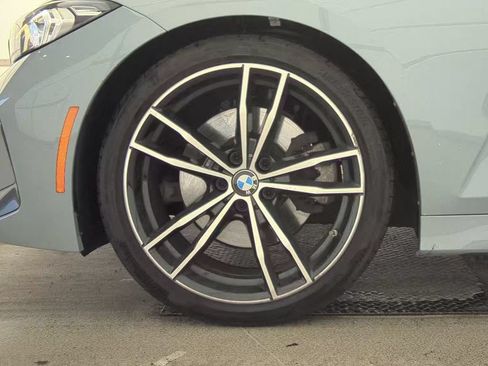 Used 2024 BMW 330i Sedan w/ M Sport Package RWD image 19