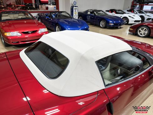 Used 2007 Chevrolet Corvette Convertible w/ Preferred Equipment Group image 50