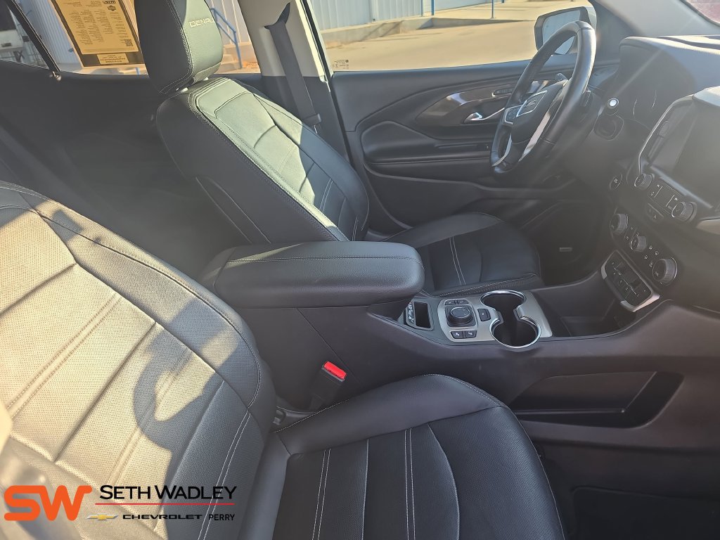 Used 2024 GMC Terrain Denali AWD/4WD image 10