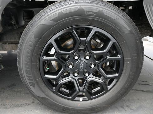 Certified 2024 Ford F150 XLT w/ XLT Black Appearance Package image 21