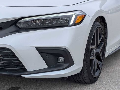 Used 2024 Honda Civic Sport Touring image 11