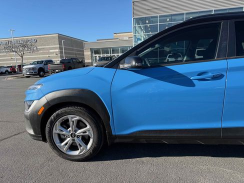 Used 2022 Hyundai Kona SEL image 2