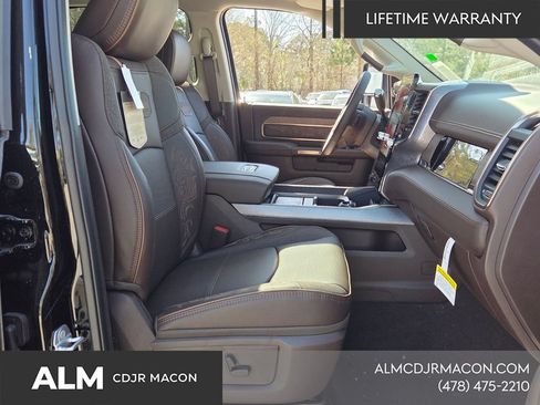 New 2026 RAM 2500 Limited AWD/4WD image 16