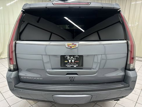 Used 2020 Cadillac Escalade Luxury image 6