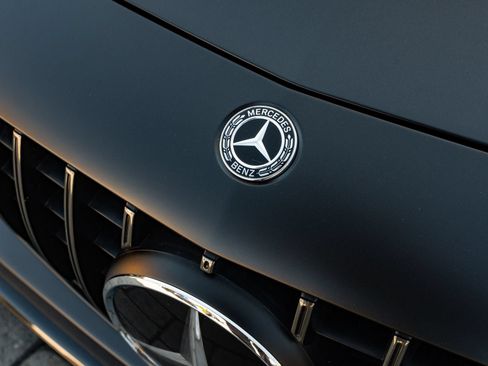 Used 2021 Mercedes-Benz AMG GT Roadster w/ AMG Stealth Edition image 23
