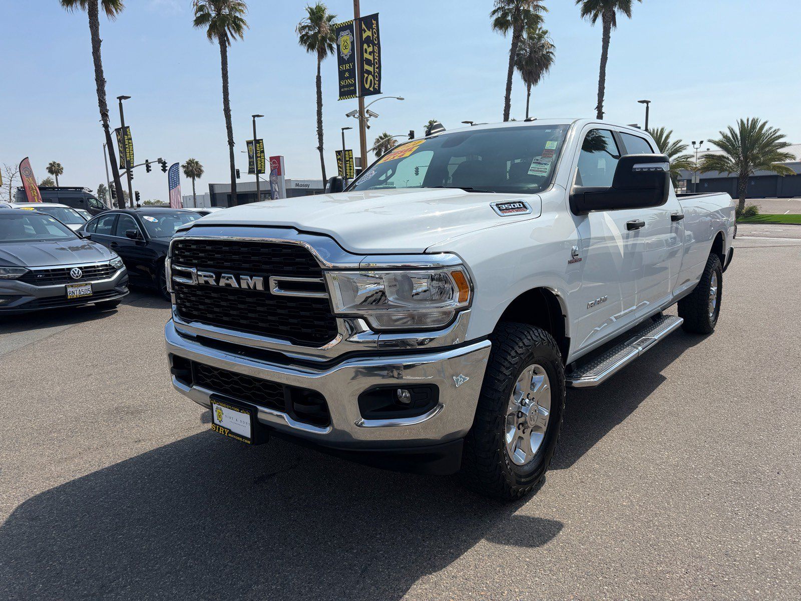 Used 2024 RAM 3500 Big Horn AWD/4WD image 7