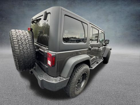 Used 2014 Jeep Wrangler Unlimited Sport w/ Quick Order Package 24S AWD/4WD image 6