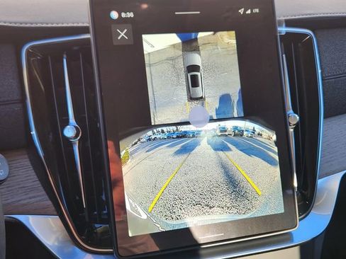 New 2026 Volvo XC90 B6 Plus image 22