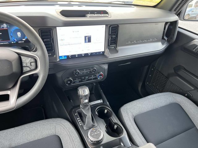 Used 2025 Ford Bronco 4-Door AWD/4WD image 13