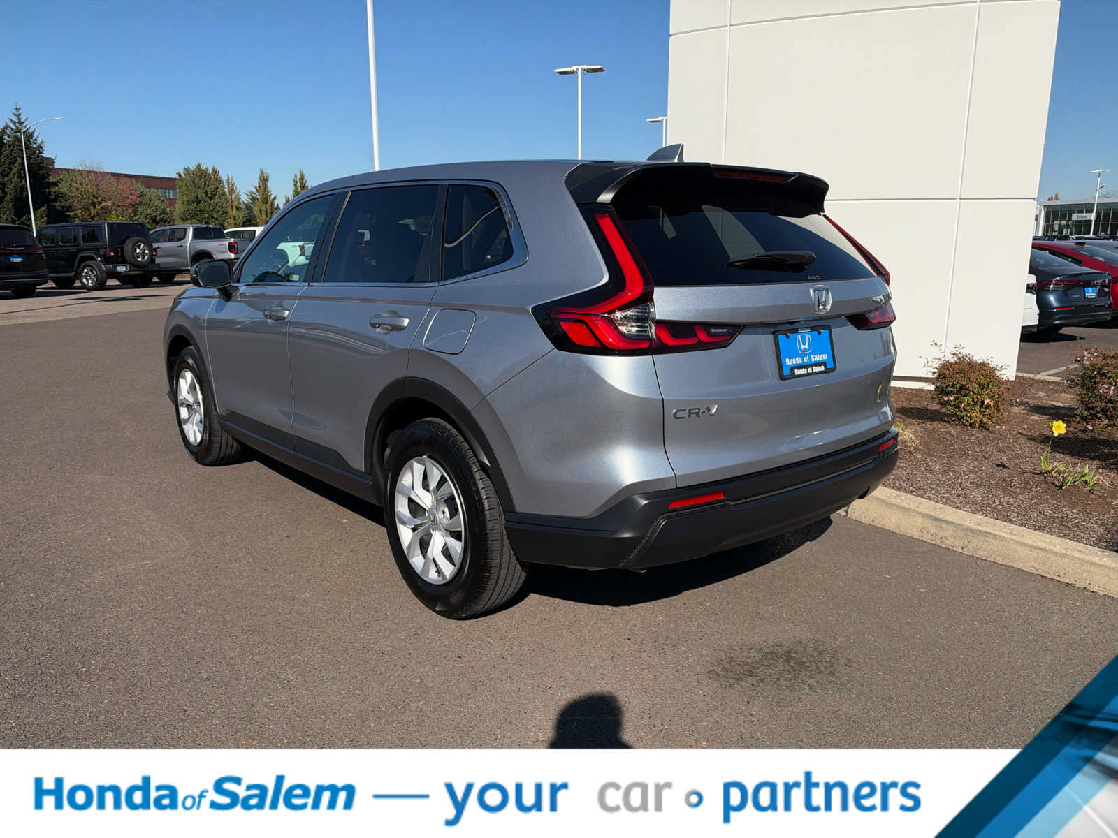 Used 2026 Honda CR-V LX image 4