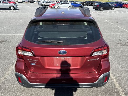 Used 2019 Subaru Outback 2.5i image 8